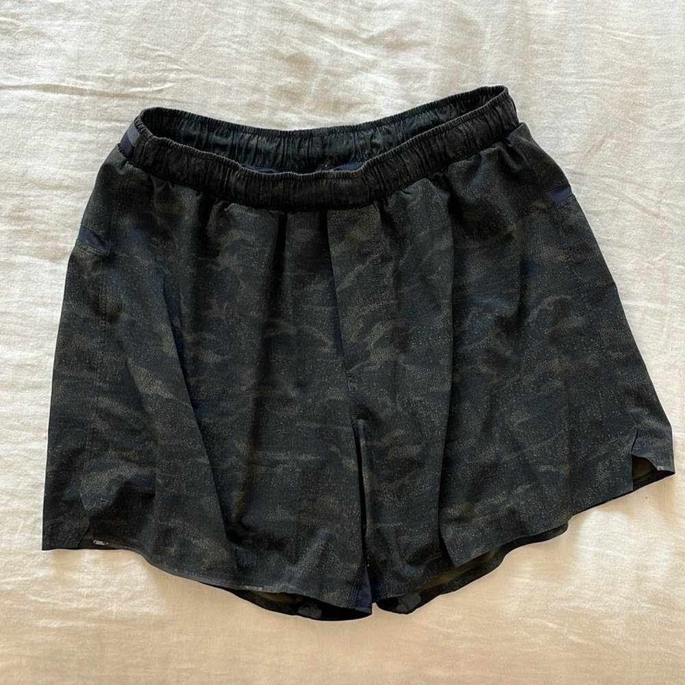 Lululemon Surge Shorts Large